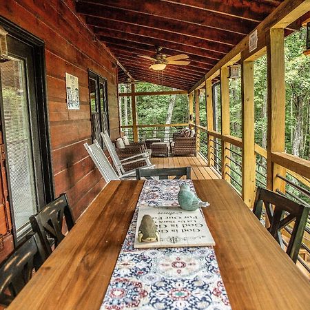 Adore The Smores Rustic Mountain Charm Outdoor Spaces And A Cozy Hot Tub بلو ريدج المظهر الخارجي الصورة