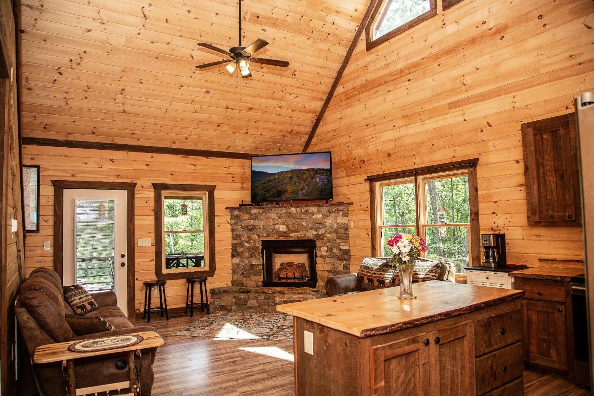 Adore The Smores Rustic Mountain Charm Outdoor Spaces And A Cozy Hot Tub بلو ريدج المظهر الخارجي الصورة